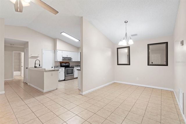 43 LAKE JACKSON DRIVE, Mascotte, FL 34753