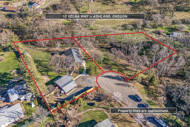 10 Velna Way, Ashland, OR 97520