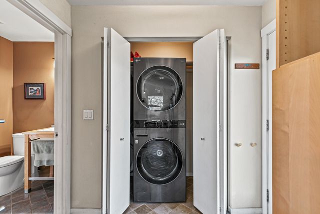 10 Velna Way, Ashland, OR 97520