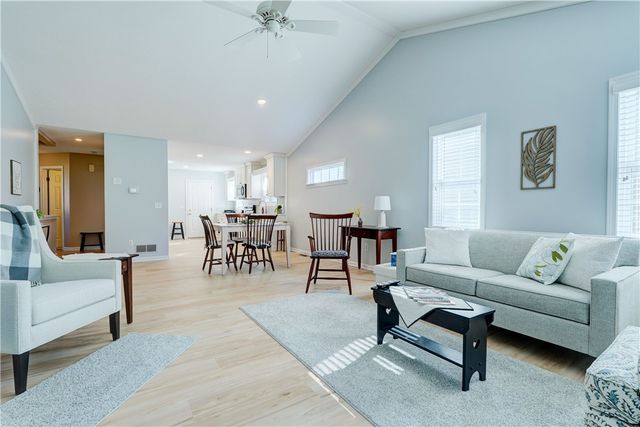 114 Cranbrook Terrace, Webster, NY 14580