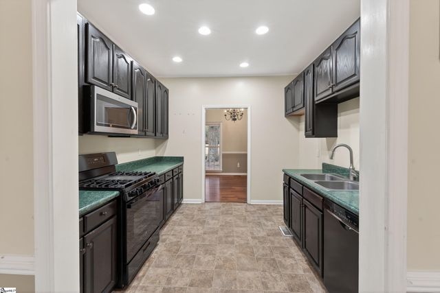 314 Hounds Trail, Spartanburg, SC 29303