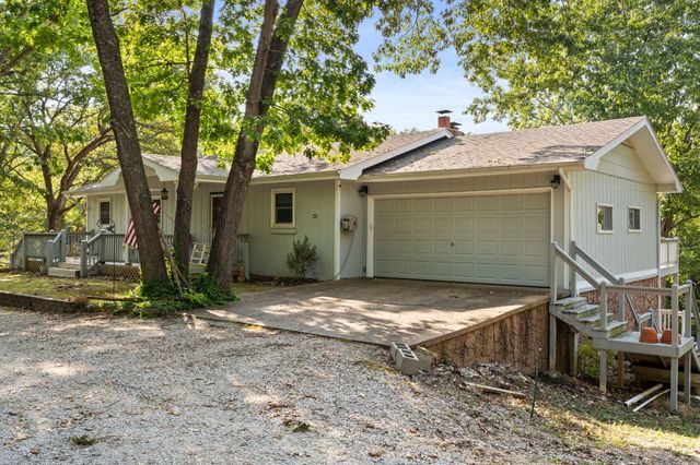 25 Palomino Court, Lampe, MO 65681