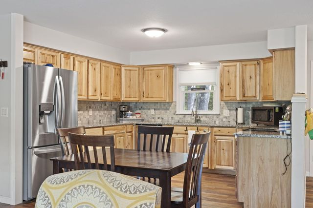 25 Palomino Court, Lampe, MO 65681