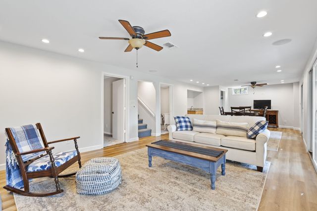 25 Palomino Court, Lampe, MO 65681