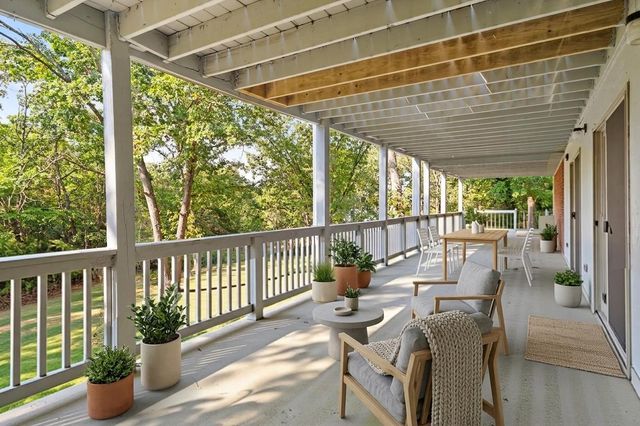 25 Palomino Court, Lampe, MO 65681