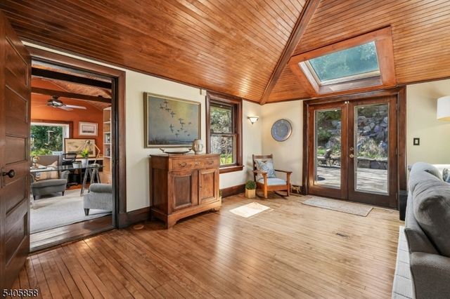 340 Highland Ave, Montclair Twp., NJ 07043