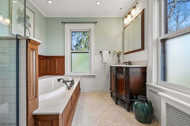 340 Highland Ave, Montclair Twp., NJ 07043
