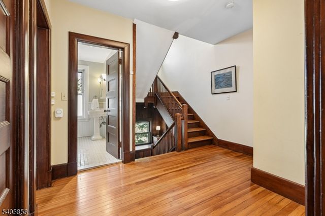 340 Highland Ave, Montclair Twp., NJ 07043