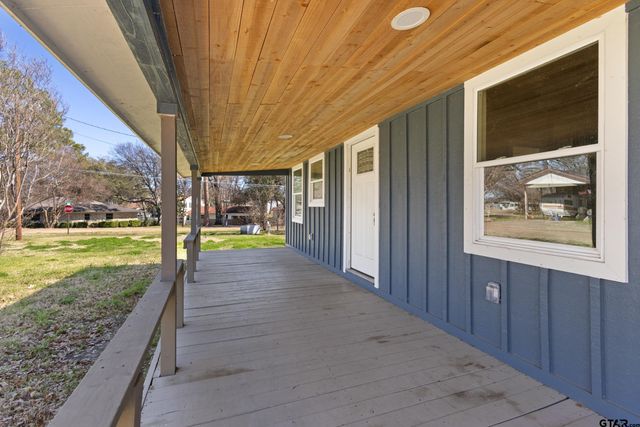 2016 Gavin Rd, Kemp, TX 75143