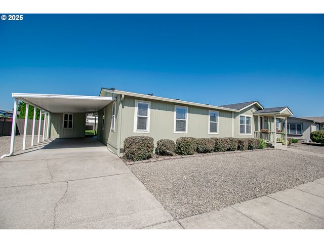 3700 BABCOCK Ln 144, Eugene, OR 97401