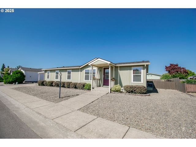 3700 BABCOCK Ln 144, Eugene, OR 97401