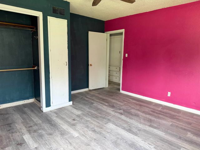 111 S Park St, Mcpherson, KS 67460