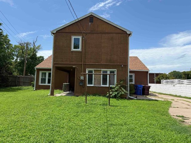 111 S Park St, Mcpherson, KS 67460