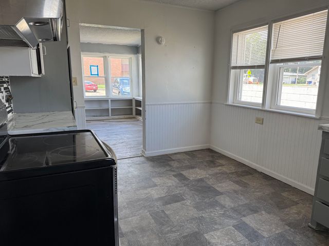 111 S Park St, Mcpherson, KS 67460