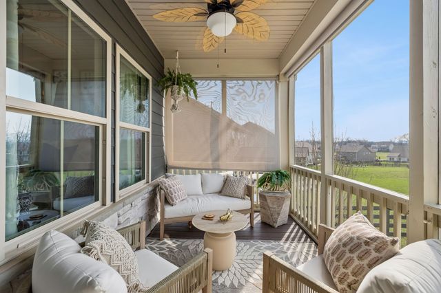 9024 Nestling Ridge Ct, College Grove, TN 37046