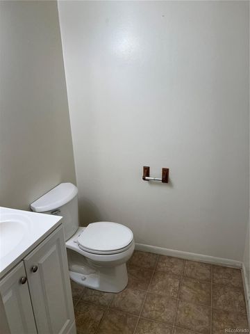 952 S Iola Street, Aurora, CO 80012