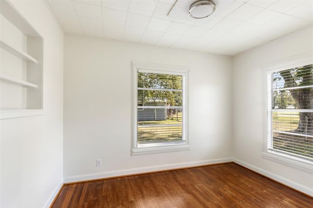 1303 Fm-1409, Dayton, TX 77535