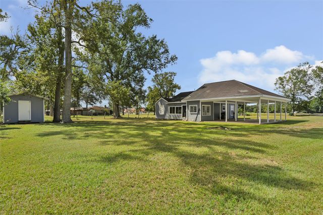 1303 Fm-1409, Dayton, TX 77535