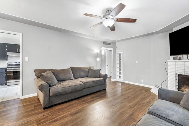 4135 E Fedora Avenue, Fresno, CA 93726