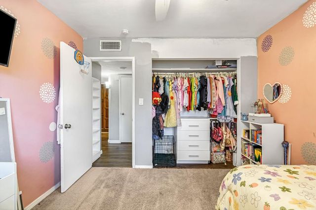 4135 E Fedora Avenue, Fresno, CA 93726