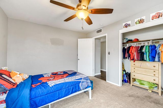 4135 E Fedora Avenue, Fresno, CA 93726