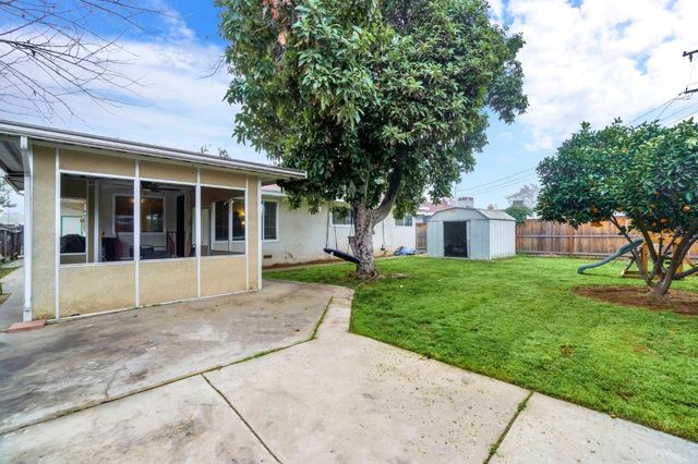 4135 E Fedora Avenue, Fresno, CA 93726