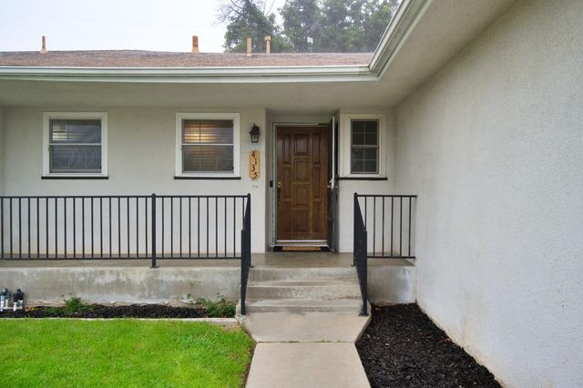 4135 E Fedora Avenue, Fresno, CA 93726