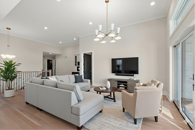 11129 Lizmore Lane 37B, Orland Park, IL 60467