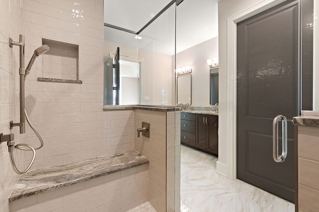 11129 Lizmore Lane 37B, Orland Park, IL 60467