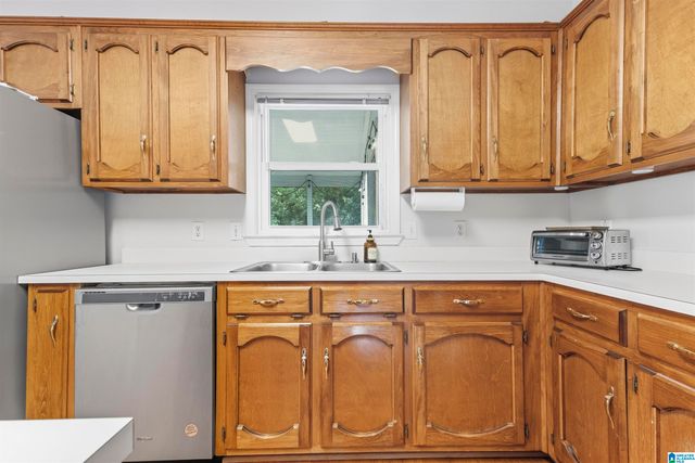 604 BROOKS LANE, Hoover, AL 35244