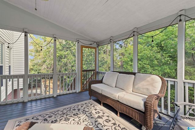 604 BROOKS LANE, Hoover, AL 35244