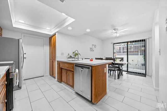 3501 Bernard Street 30C, Bakersfield, CA 93306