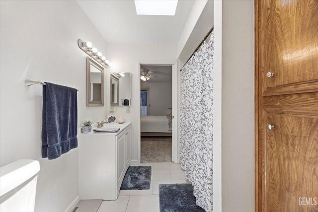 3501 Bernard Street 30C, Bakersfield, CA 93306