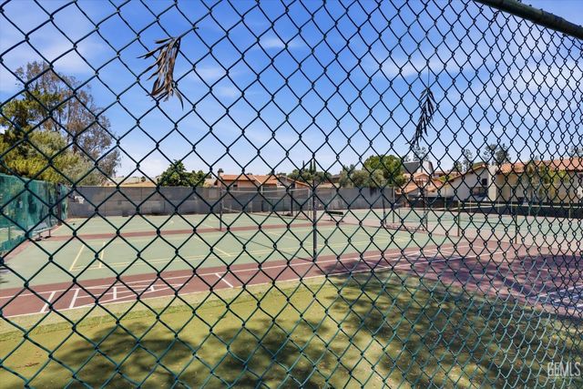 3501 Bernard Street 30C, Bakersfield, CA 93306