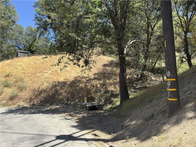 338 Davos, Crestline, CA 92325