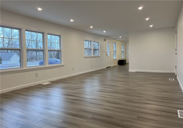 335 Mason Road, Perinton, NY 14450