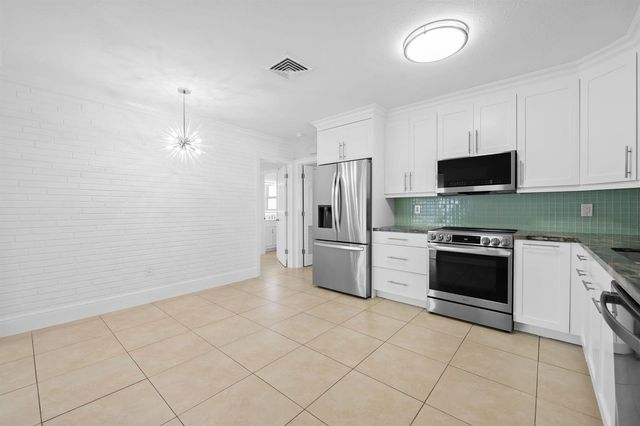 580 SE 5th Street, Pompano Beach, FL 33060