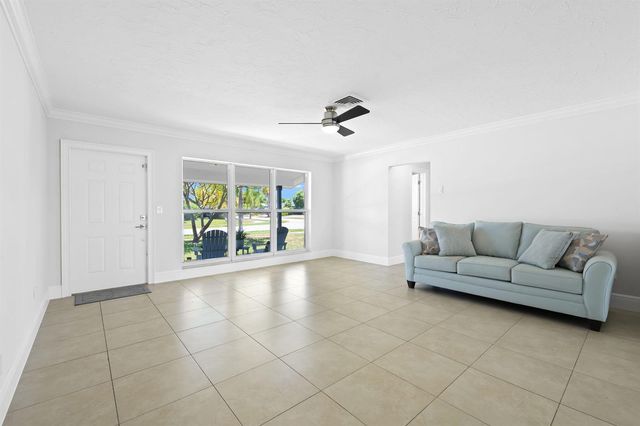 580 SE 5th Street, Pompano Beach, FL 33060