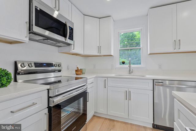 3365 ARUNDEL ON THE BAY RD, Annapolis, MD 21403