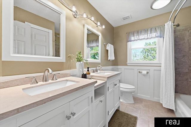 8415 N 45 Street, Omaha, NE 68152