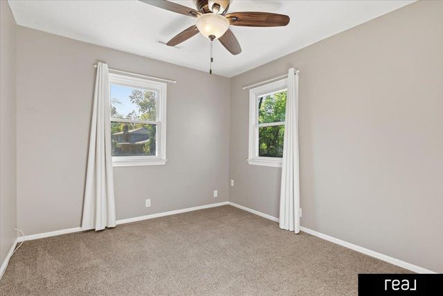 8415 N 45 Street, Omaha, NE 68152