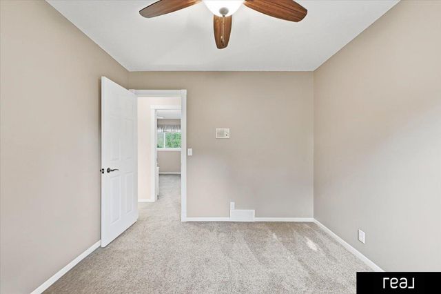 8415 N 45 Street, Omaha, NE 68152