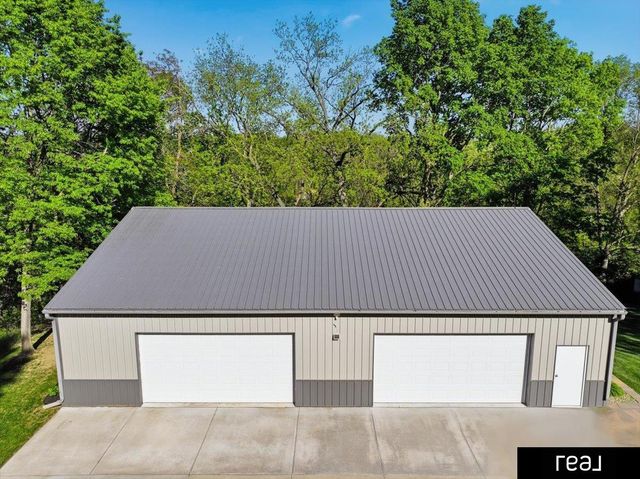 8415 N 45 Street, Omaha, NE 68152