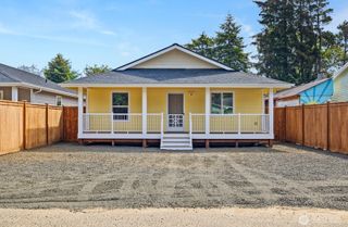 712 N 3rd Street, Westport, WA 98595
