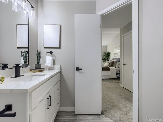 10595 W Dartmouth Avenue, Lakewood, CO 80227