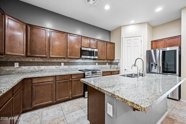 16245 W HUALAPAI Street, Goodyear, AZ 85338