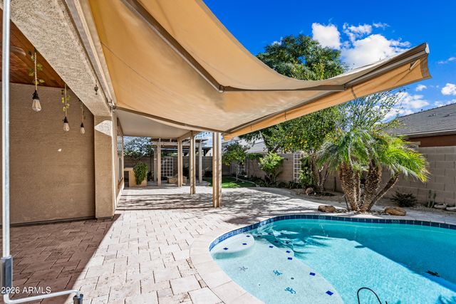 16245 W HUALAPAI Street, Goodyear, AZ 85338