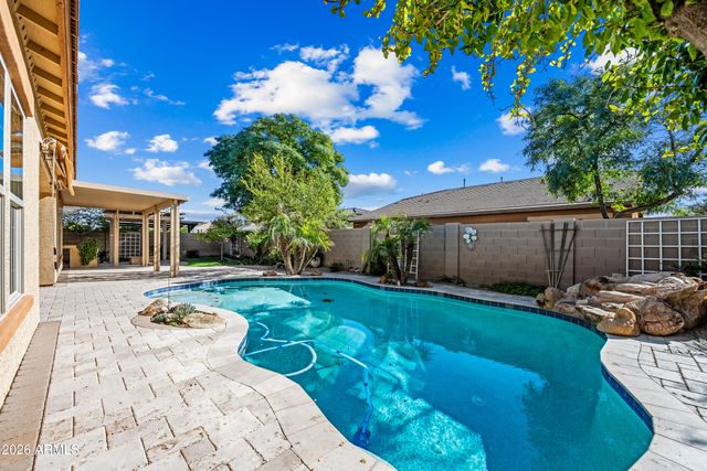 16245 W HUALAPAI Street, Goodyear, AZ 85338