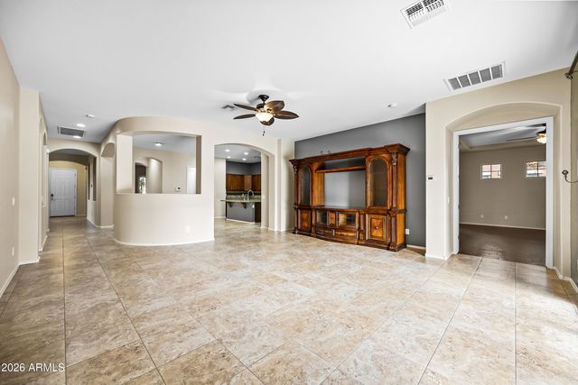 16245 W HUALAPAI Street, Goodyear, AZ 85338