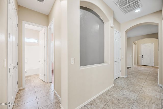 16245 W HUALAPAI Street, Goodyear, AZ 85338